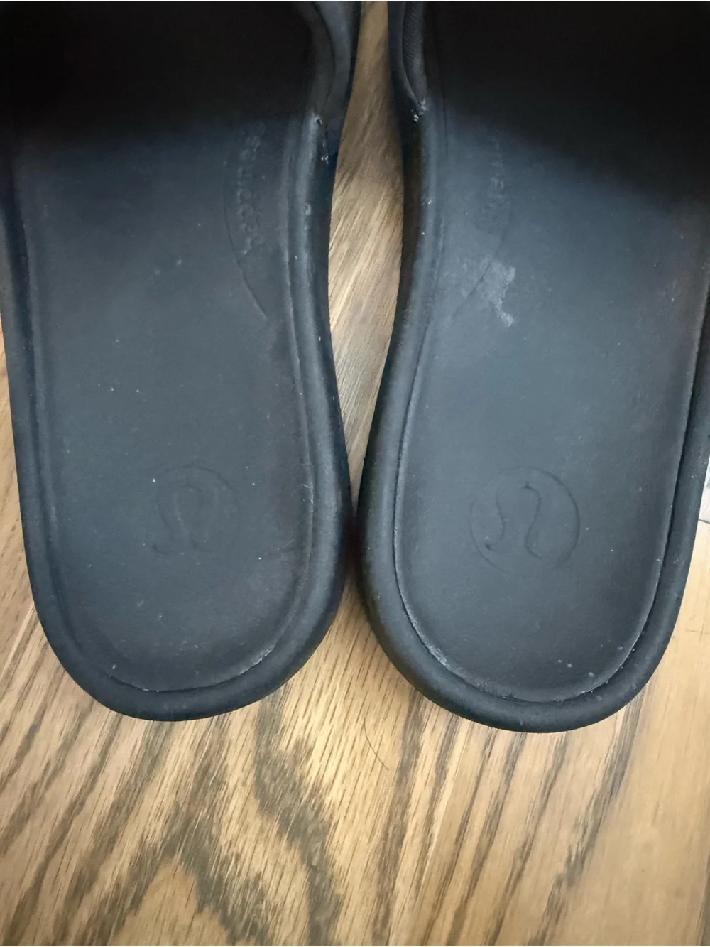 Men’s lululemon slides